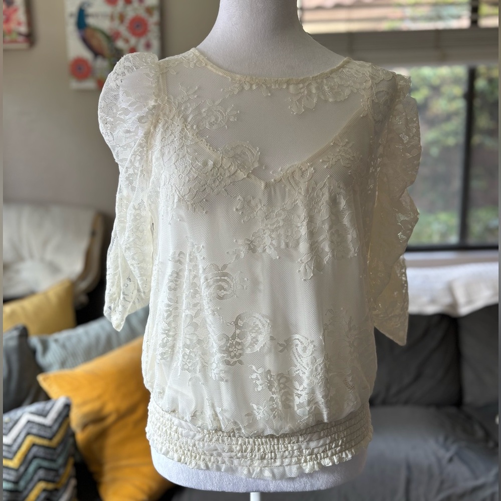 NWT Express Elegant Cream Lace Women's Top Medium